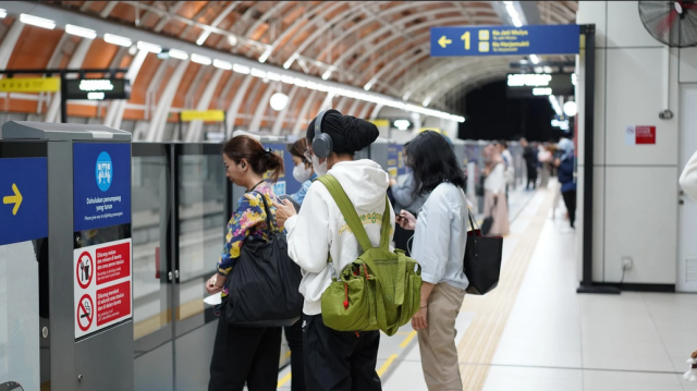 KAI Mulai Uji Coba Kereta Khusus Wanita untuk Kenyamanan dan Keamanan Pengguna LRT Jabodebek