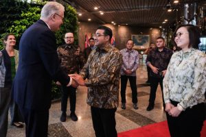 Menekraf Terima Kunjungan Menteri dan Dubes Australia Bahas Perkuatan Ekonomi Kreatif