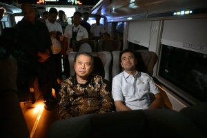 Menhub Dudy Ajak Masyarakat Rasakan Naik Direct Train Jakarta-Semarang