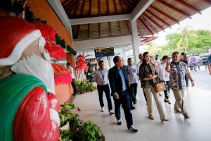 Jelang Libur Natal dan Tahun Baru, Menteri Pariwisata Pastikan Bandara Bali Siap Sambut Wisatawan