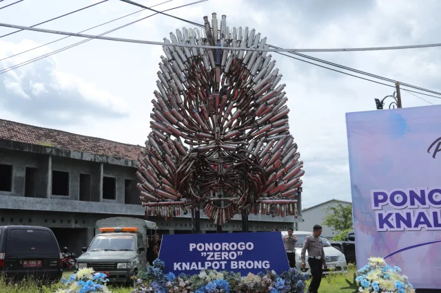 Bupati Ponorogo Resmikan Monumen Zero Knalpot Brong