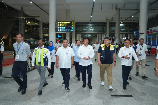 Plt. Dirjen Hubud Monitor Pelaksanaan Angkutan Nataru 2024/2025 di Bandara Kualanamu