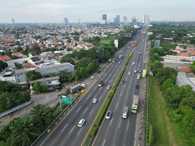 Kemenhub-Korlantas Polri-Kementerian PU Atur Operasional Angkutan Barang di Libur Panjang Isra Miraj dan Imlek